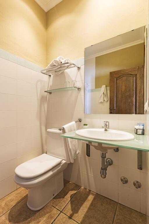 Hostal Tres Molins Jesus Pobre Exterior photo